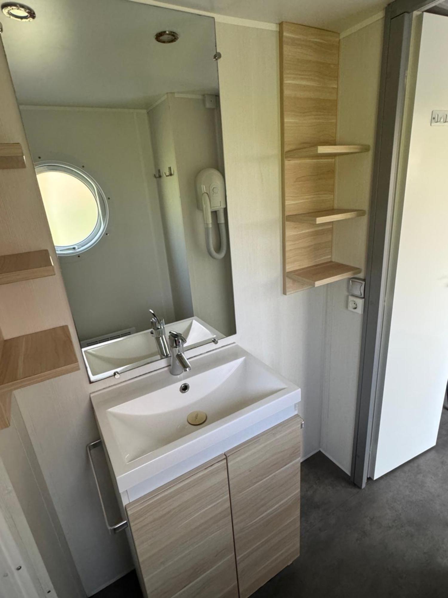 Ruime 5-Persoons Chalet Aan Het Bergumermeer Suameer Екстер'єр фото